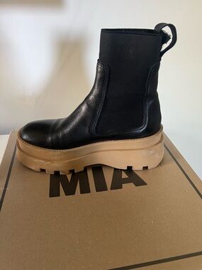 MIA Black Leather Platform Chelsea Boot with Tan Lug Sole